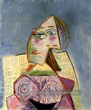 femme - Buste de la femme en costume violet 1939 cubisme Pablo Picasso